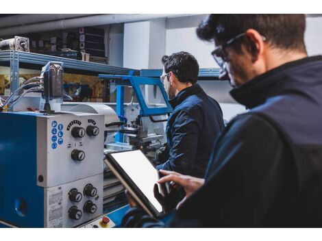 Manutenção em Máquinas CNC Romi no Aeroporto